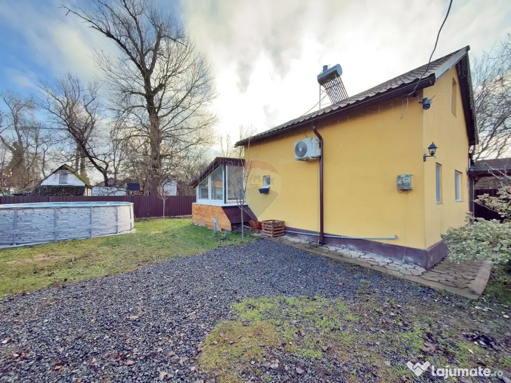 Casă cu 5 camere de vânzare în zona 3 Insule, Arad 