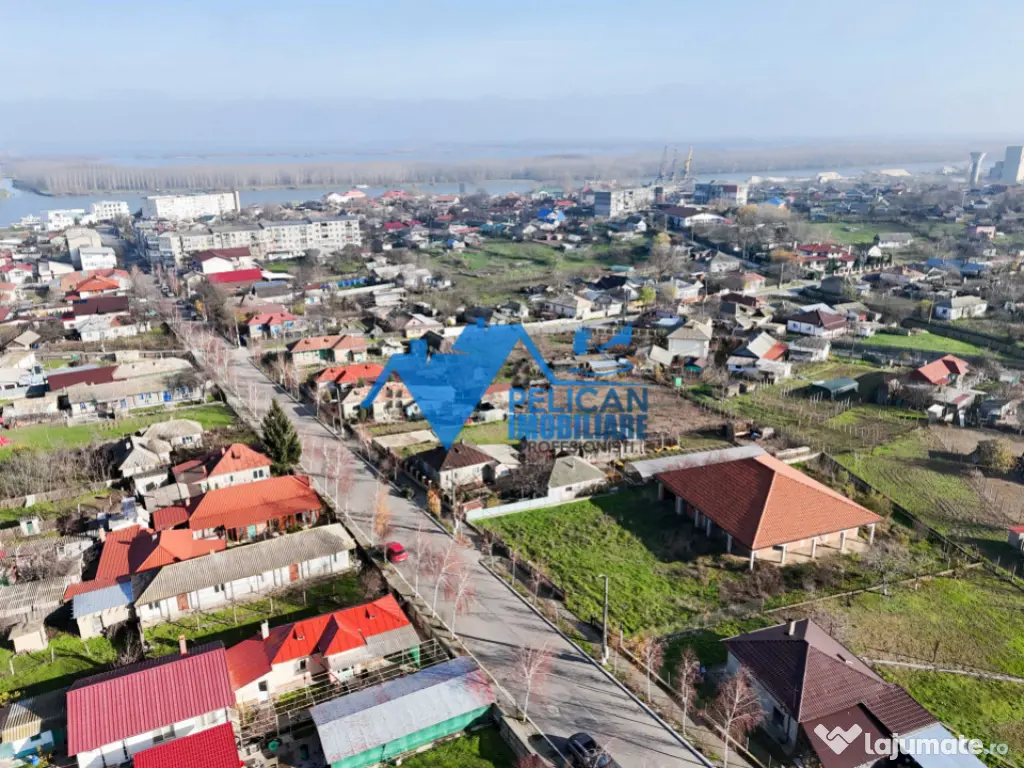 Vila LA ROSU in MAHMUDIA - DELTA DUNARII, teren 1376MP 