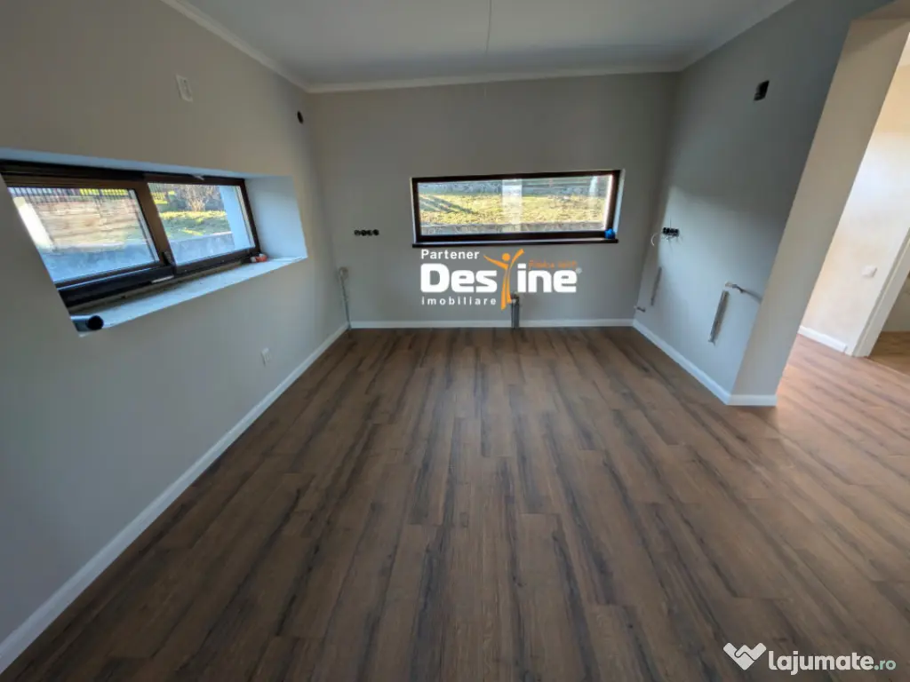 Casă design Nordic D+P+1+POD stil Scandinav 160 mpU și 800 