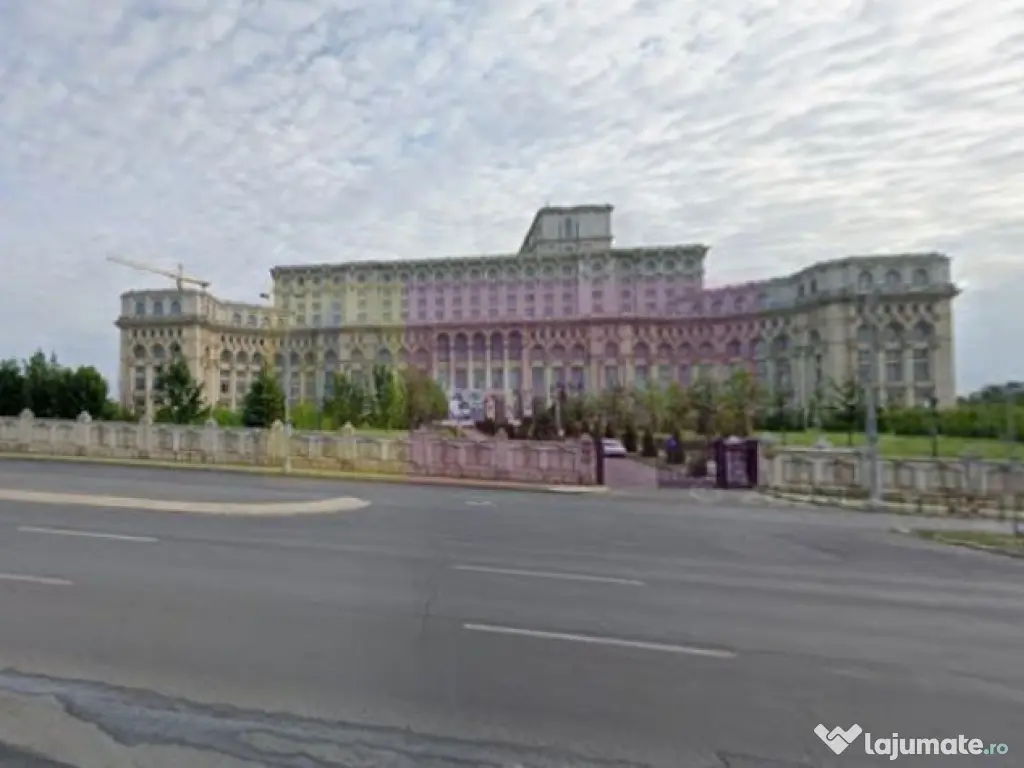 Vanzare apartament de 3 camere in zona Casa Poporului-Unirii 