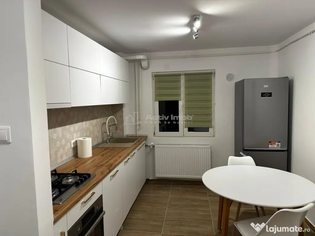 Metrou Aparatorii Patriei - 2 camere - recent renovat - loc 