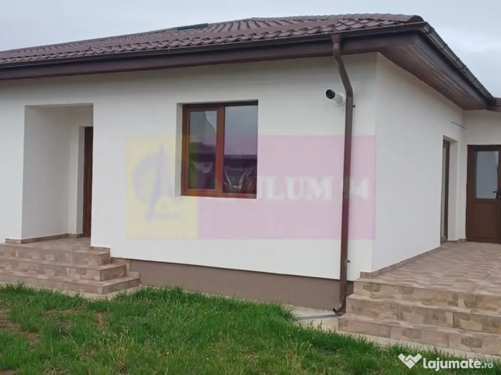 Săbăreni, casă nouă, 3 camere, 2 băi, bucătărie, t... 