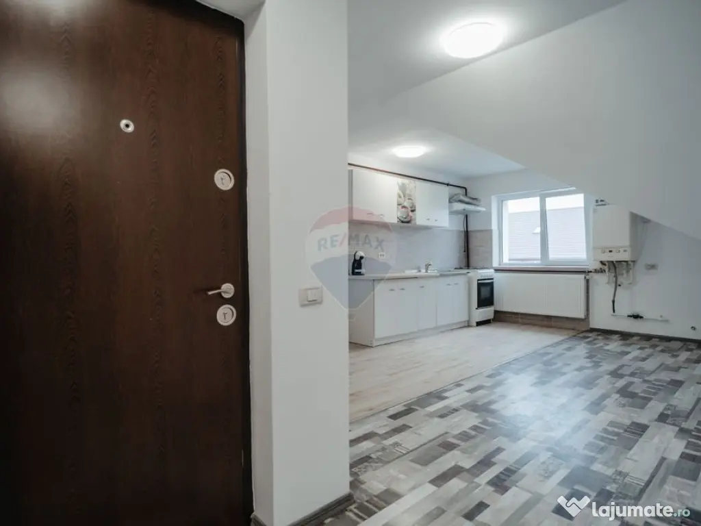 Apartament cu 3 camere de vânzare în zona Burdujeni 