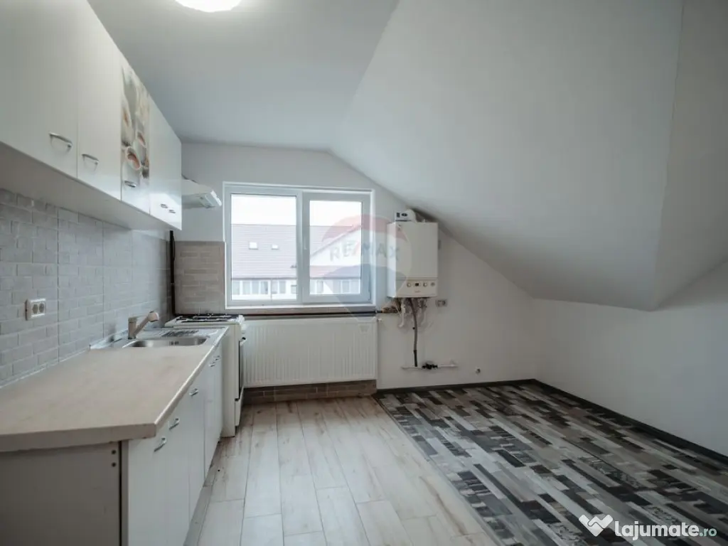 Apartament cu 3 camere de vânzare în zona Burdujeni 