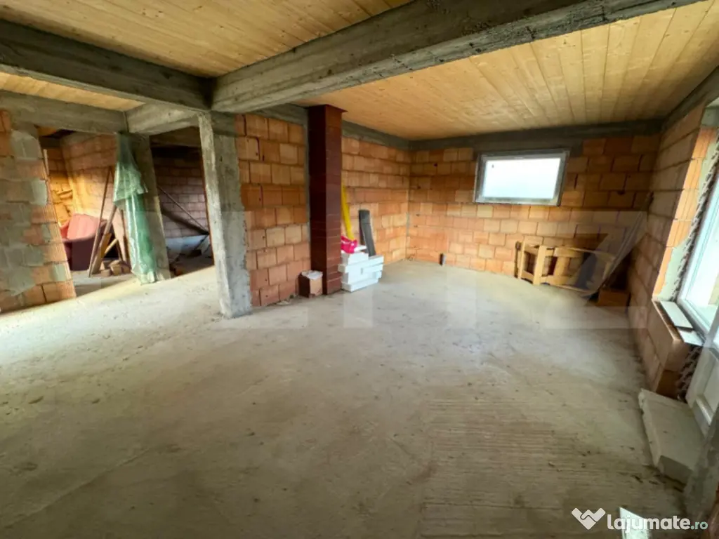 Casa de vanzare, 90 mp, zona Sigmir