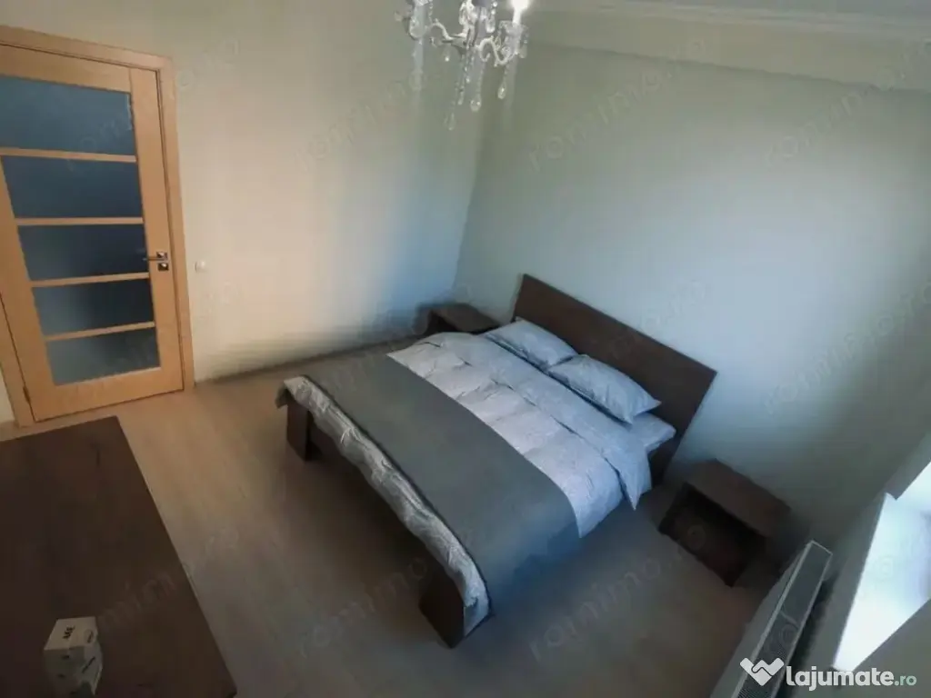 Garsoniera zona Regie 