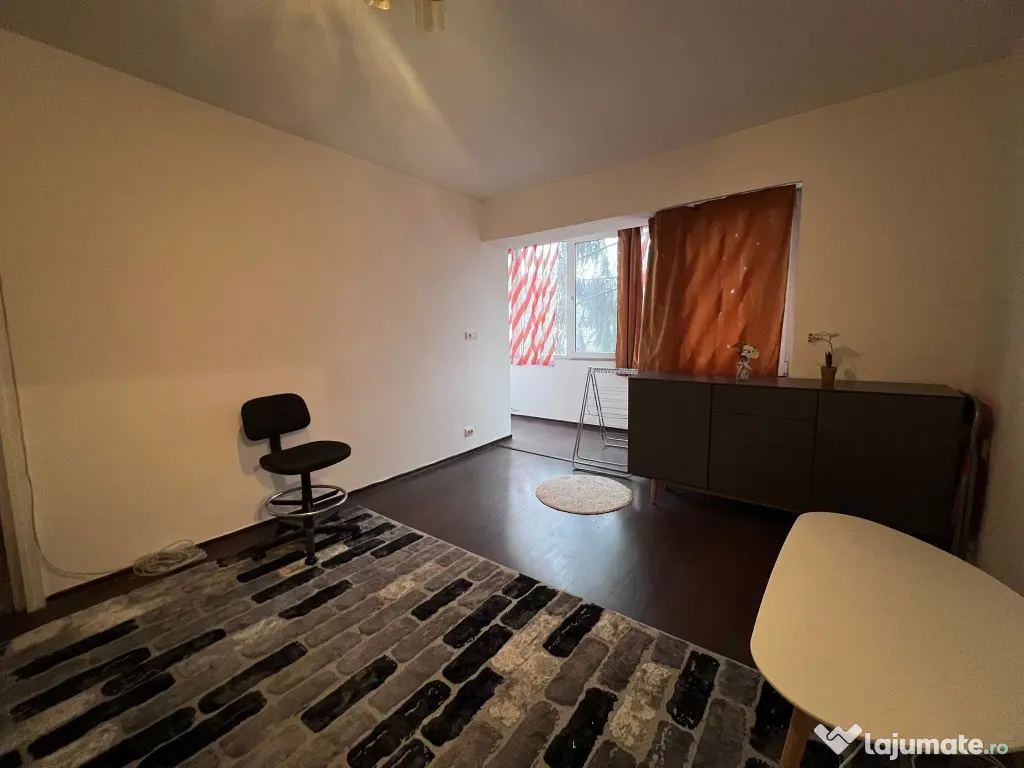 Apartament 2 camere,zona Gojdu 