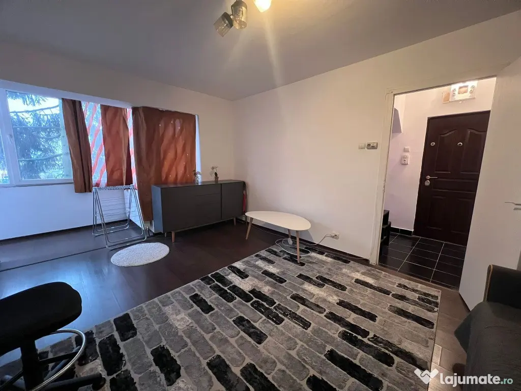 Apartament 2 camere,zona Gojdu 