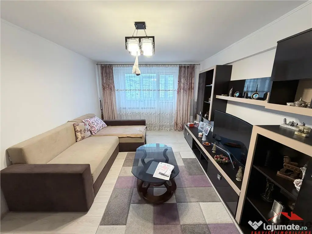 Apartament 3 camere, etaj 7/8, zona ultracentrala, 72mp, mob