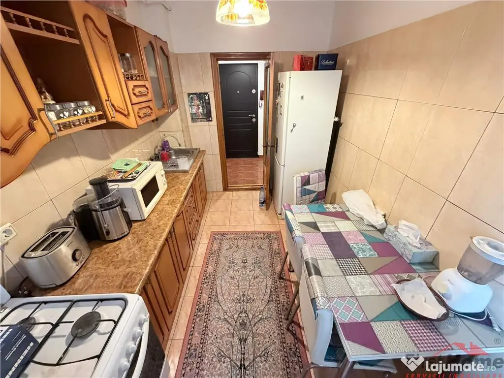 Apartament 3 camere, etaj 7/8, zona ultracentrala, 72mp, mob