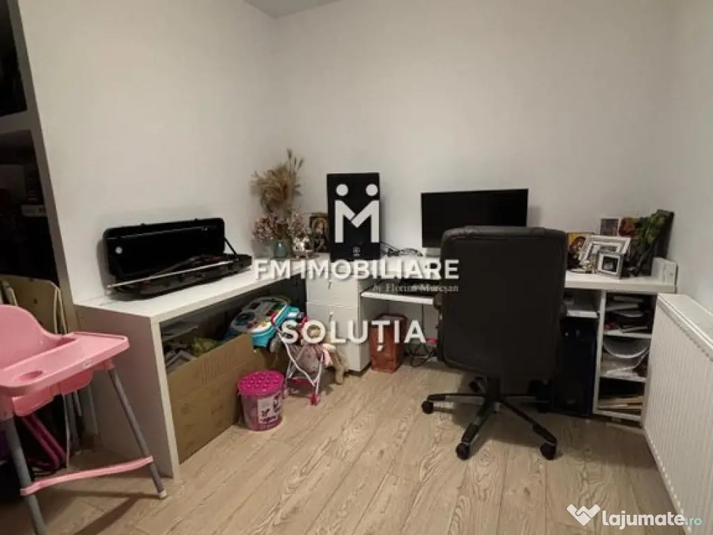 Apartament Ultracentral de vanzare pe Două Niveluri 