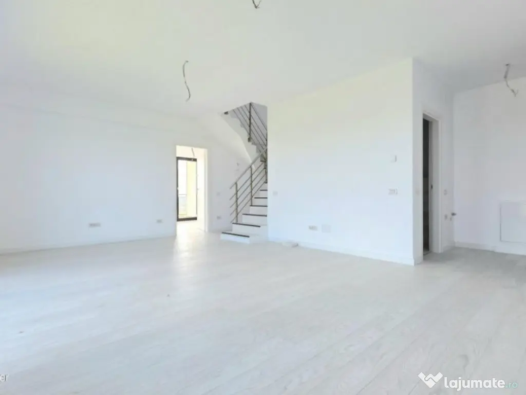 Penthouse Duplex, SunLake Residence, Panorama Superba 