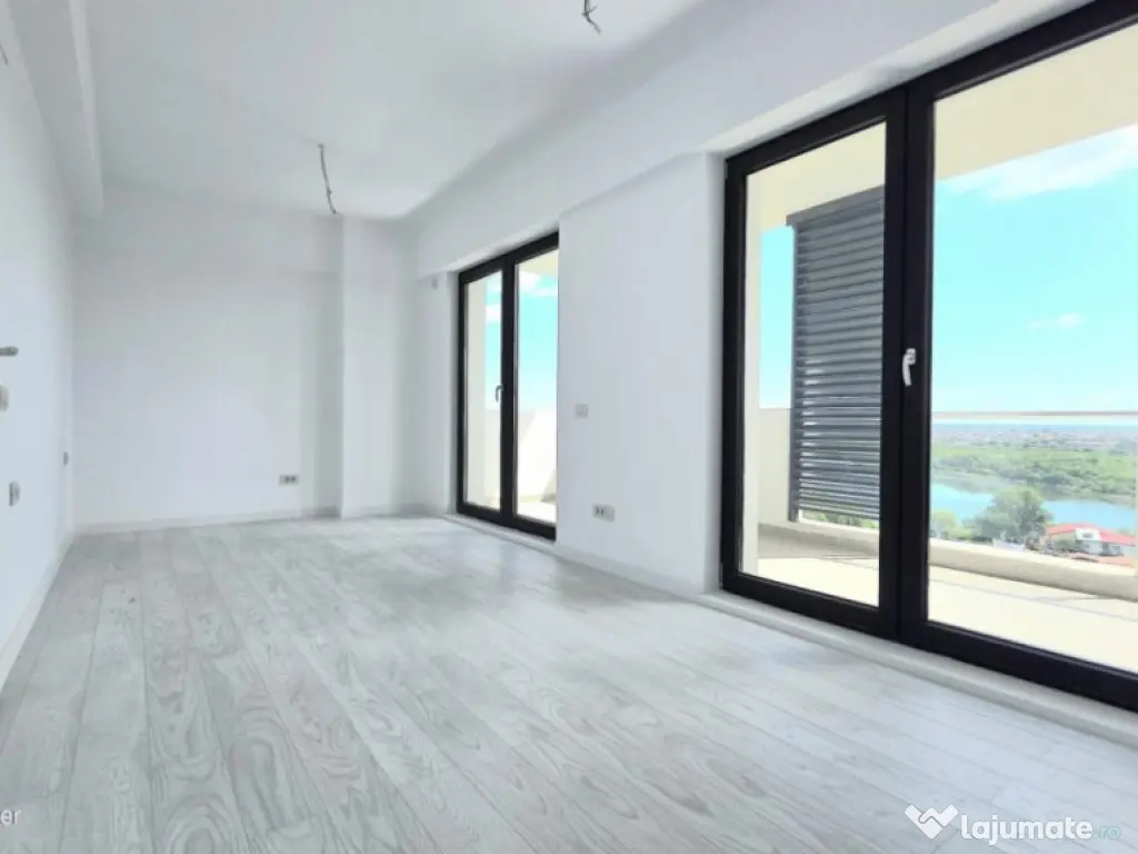 Penthouse Duplex, SunLake Residence, Panorama Superba 