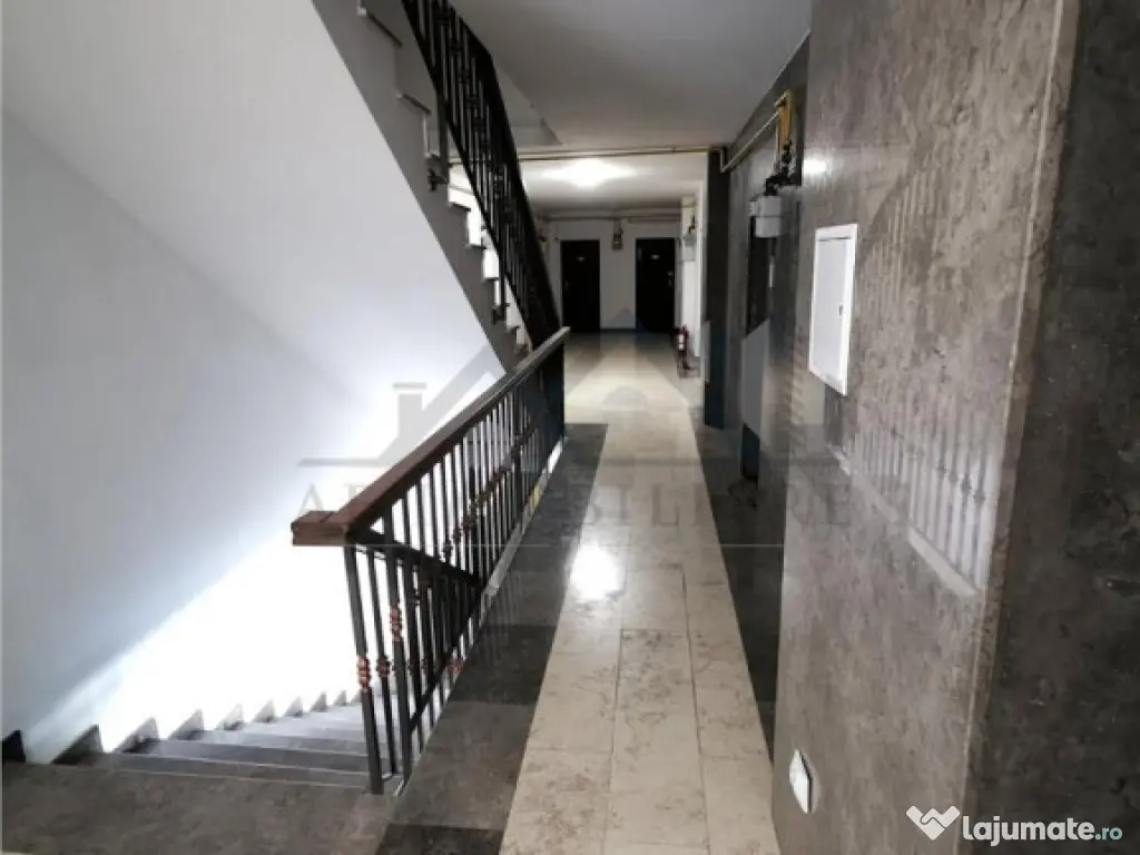 Apartament 3 camere zona CUG 