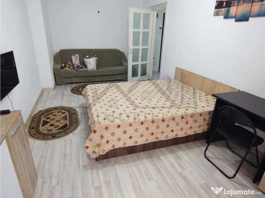 Apartament 3 camere zona CUG 