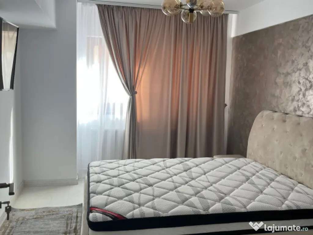Apartament 3 camere etaj 1 centru bloc nou 