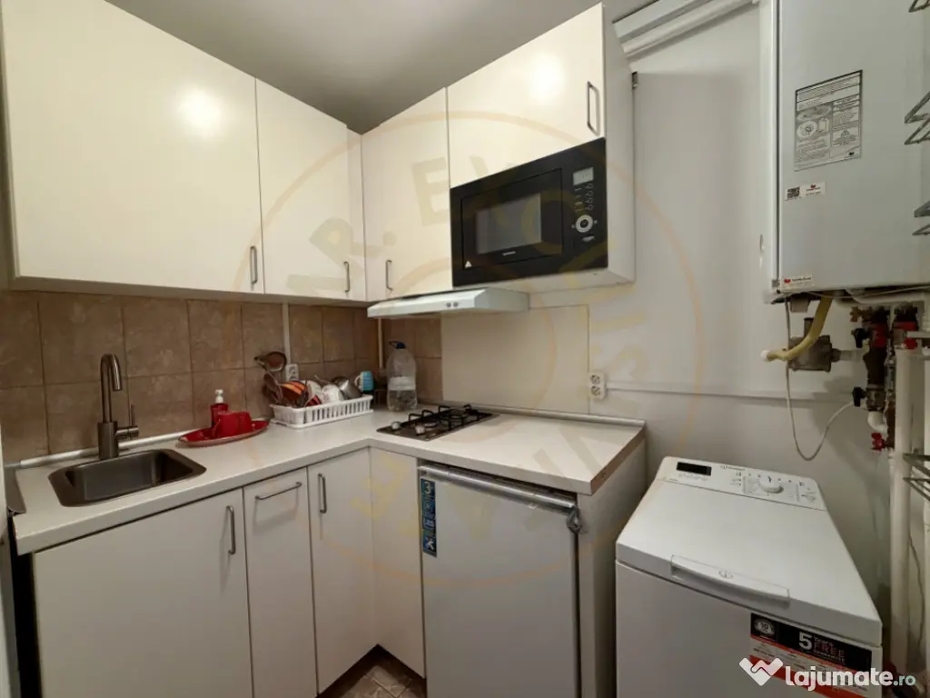 Garsoniera complet mobilată metrou Preciziei