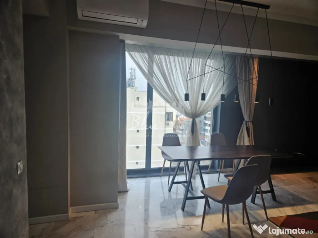 Apartament 2 camere, Zona Delfinariu-Bd. Mamaia 