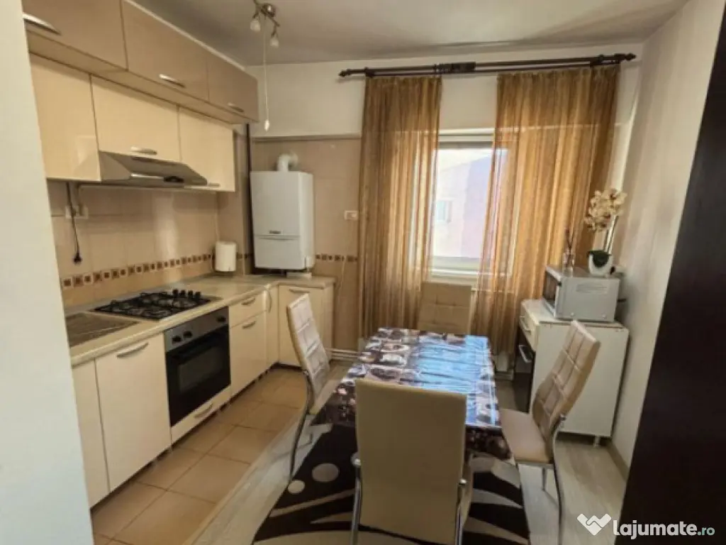 Apartament 2 camere | zona Capitol | Centrală proprie | AC 