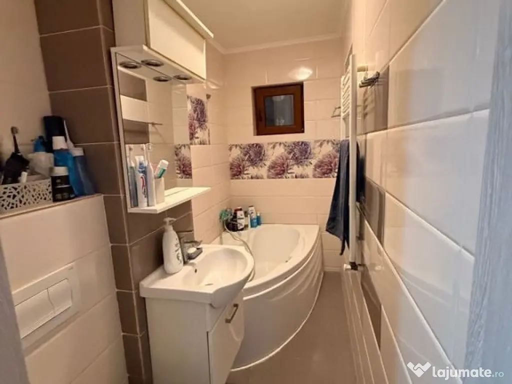 Apartament 3 camere Tomis Nord 