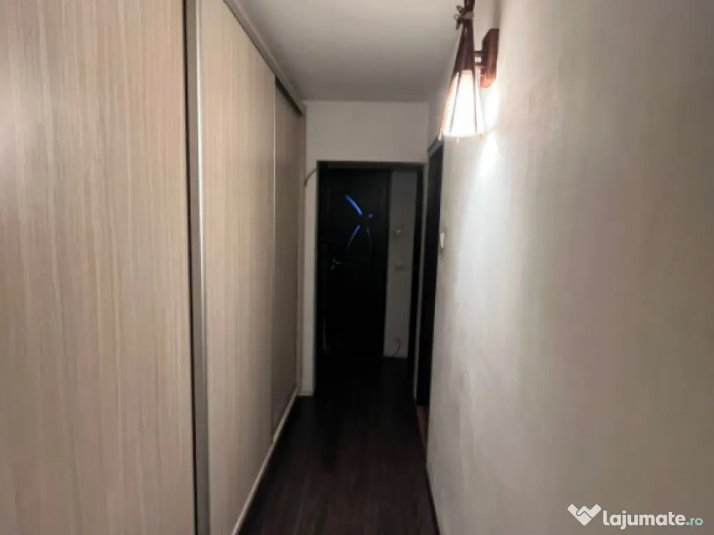 Apartament 3 camere decomandat, 71.84 mp, zona 1 Mai