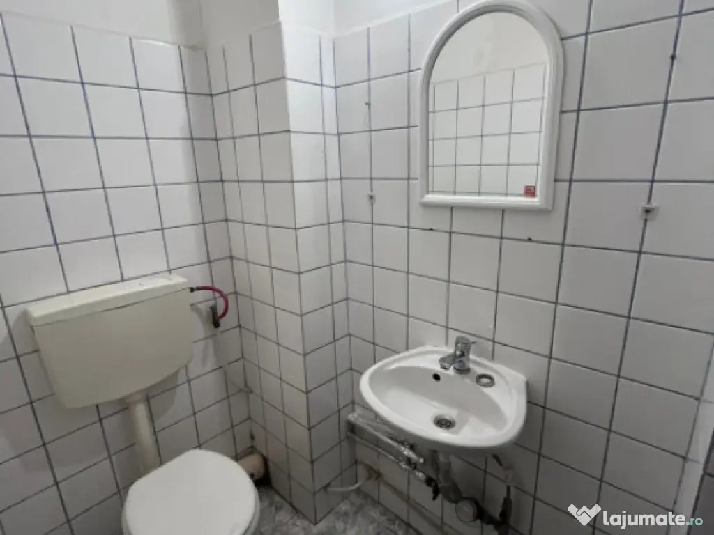 Apartament 3 camere decomandat, 71.84 mp, zona 1 Mai