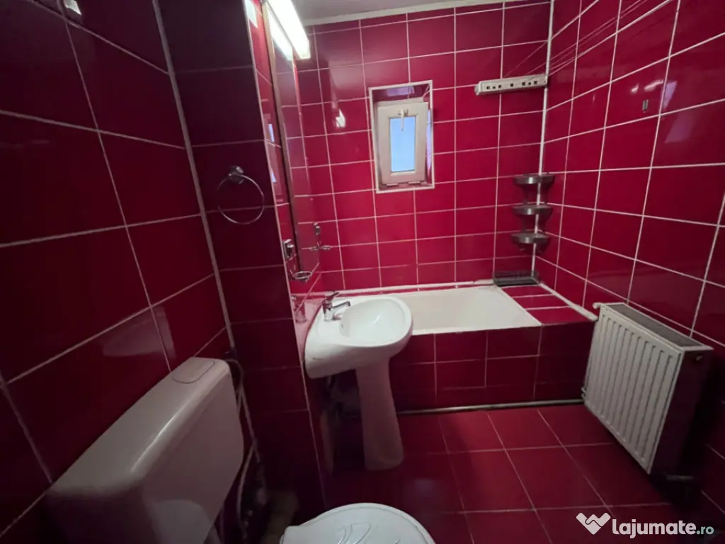 Apartament 3 camere decomandat, 71.84 mp, zona 1 Mai