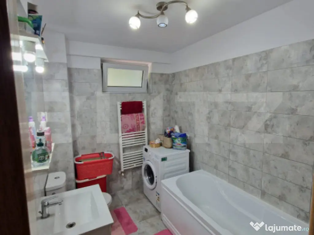 Apartament 2 camere, 55 mp, zona Rulmentul