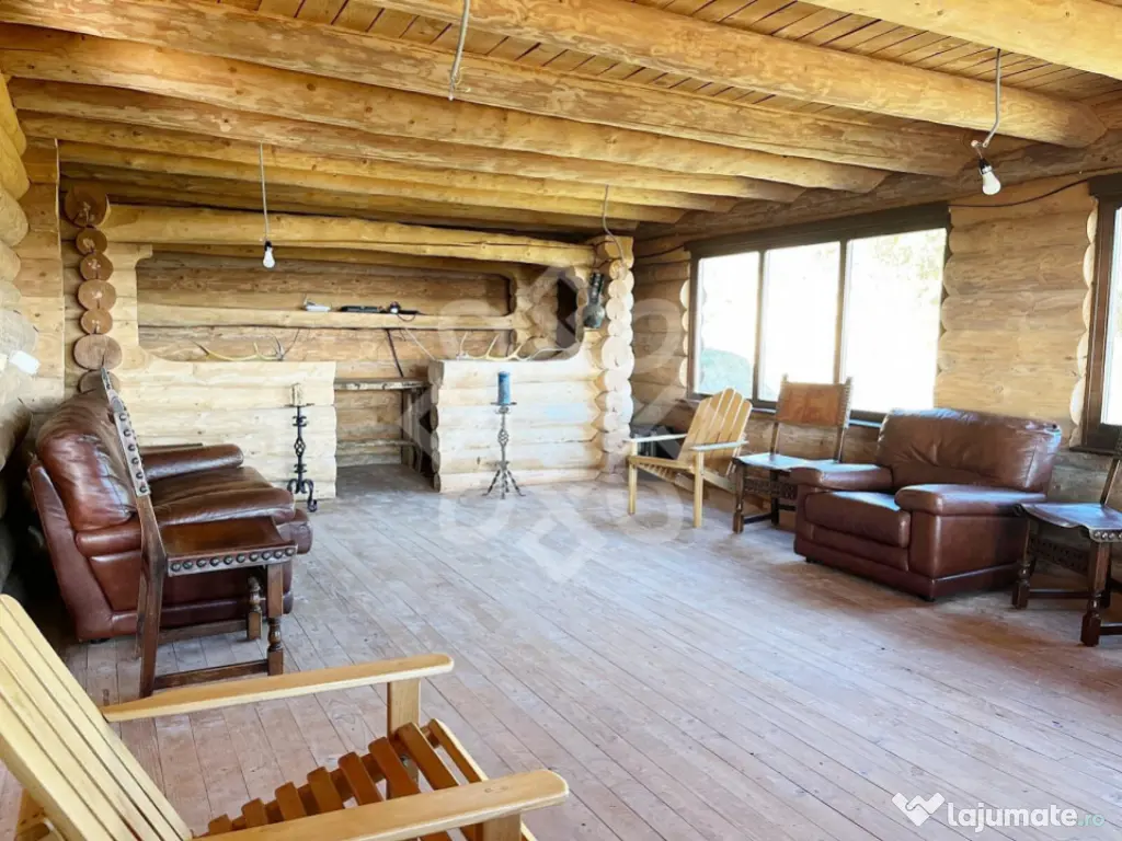 Casa pe deal din busteni, zona superba la 27 km de Oradea 