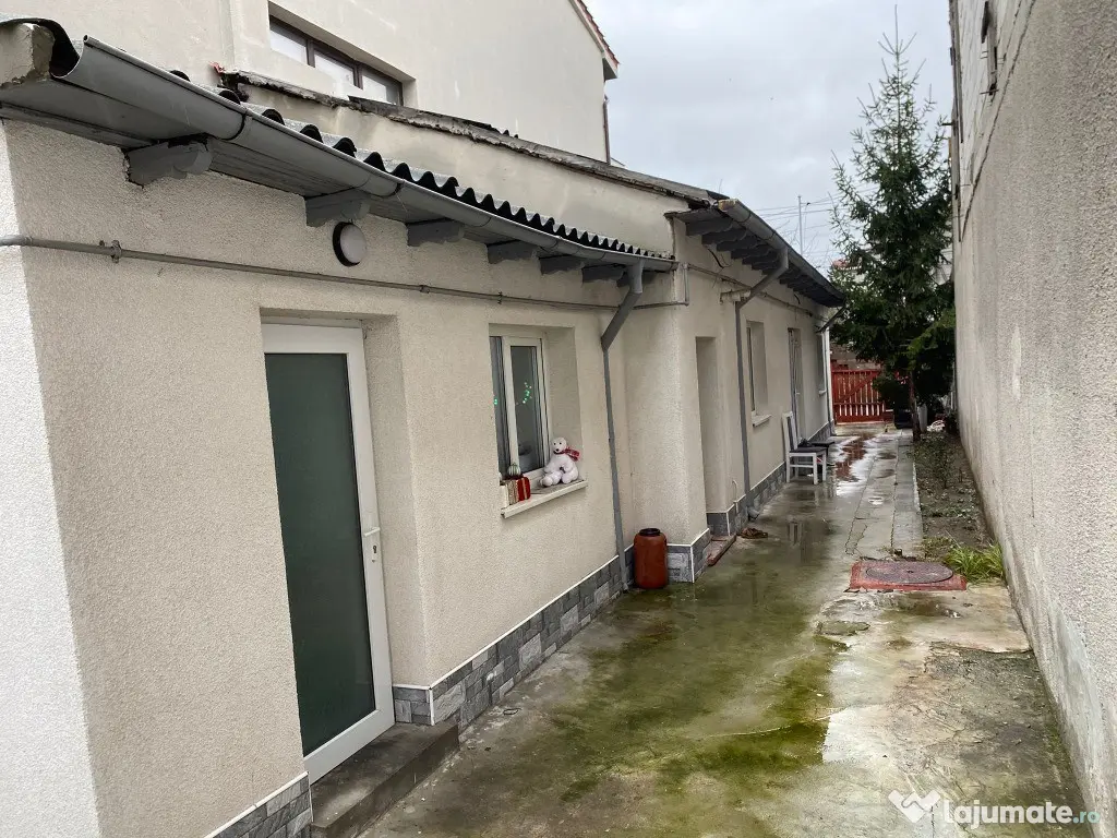 Casa 4 camere de vanzare zona Coiciu 