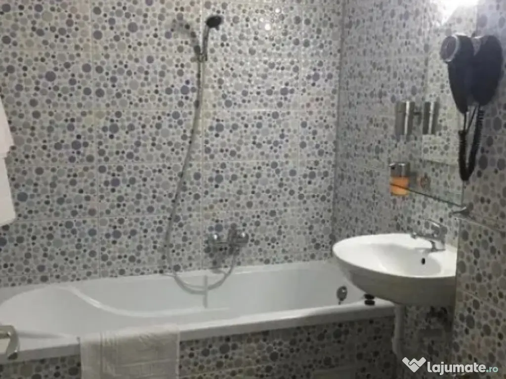 Garsoniera decomandat - zona Avantgarden