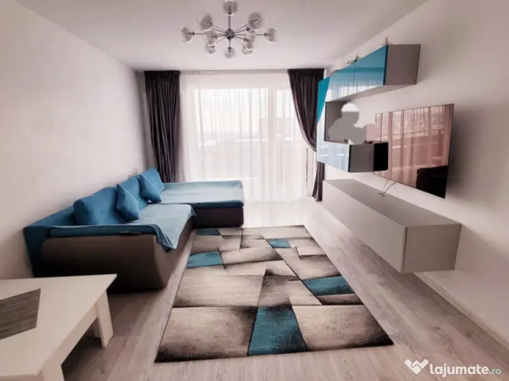 Apartamment 2 camere, decomandat - zona Tractorul