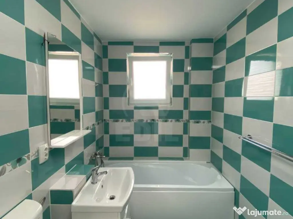 APARTAMENT 3 CAMERE DECOMANDAT