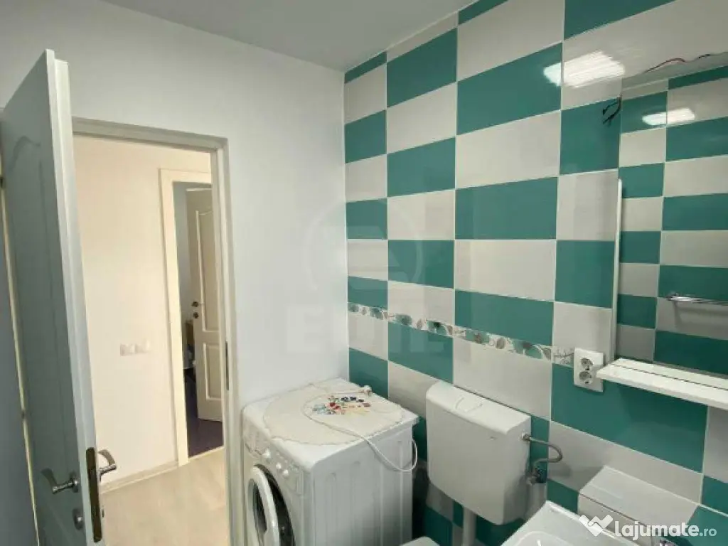 APARTAMENT 3 CAMERE DECOMANDAT