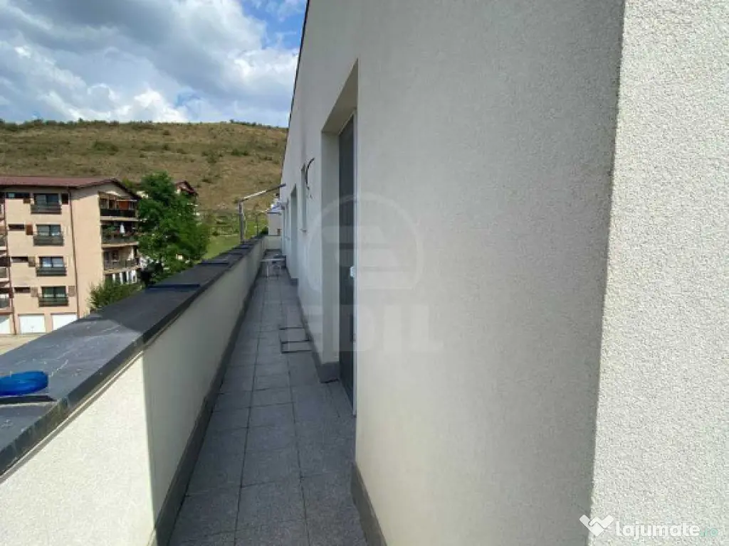 APARTAMENT 3 CAMERE DECOMANDAT