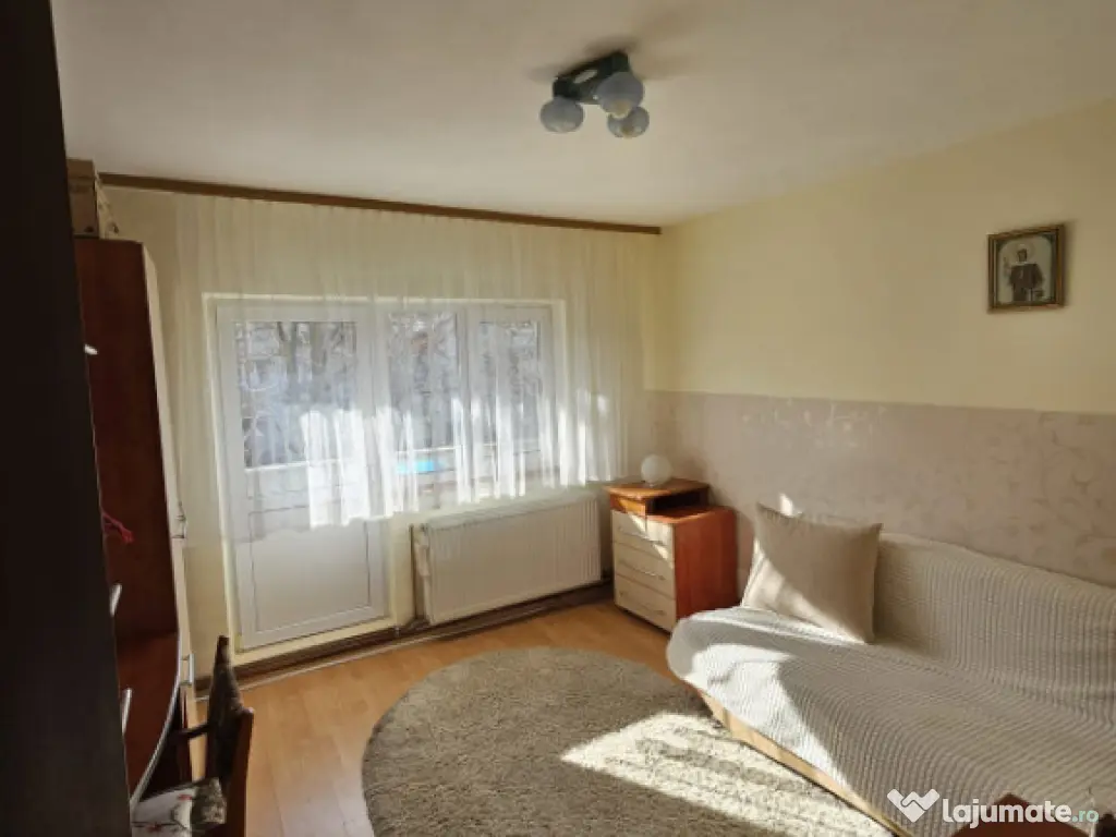 Apartament 2 camere, 52 mp, zona Hotvon