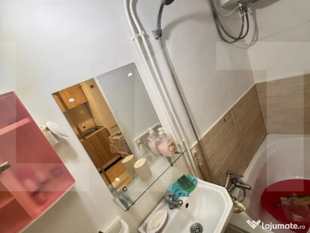 Garsonieră 21,25 mp – mobilată și utilată