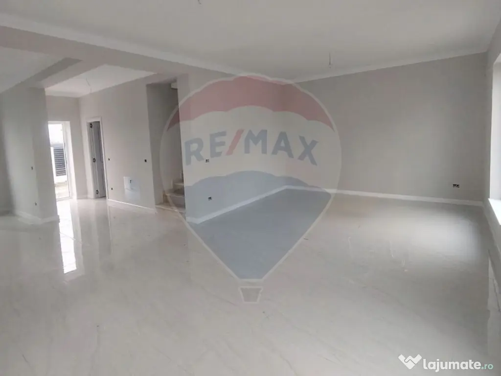 Casă finalizata Golesti 