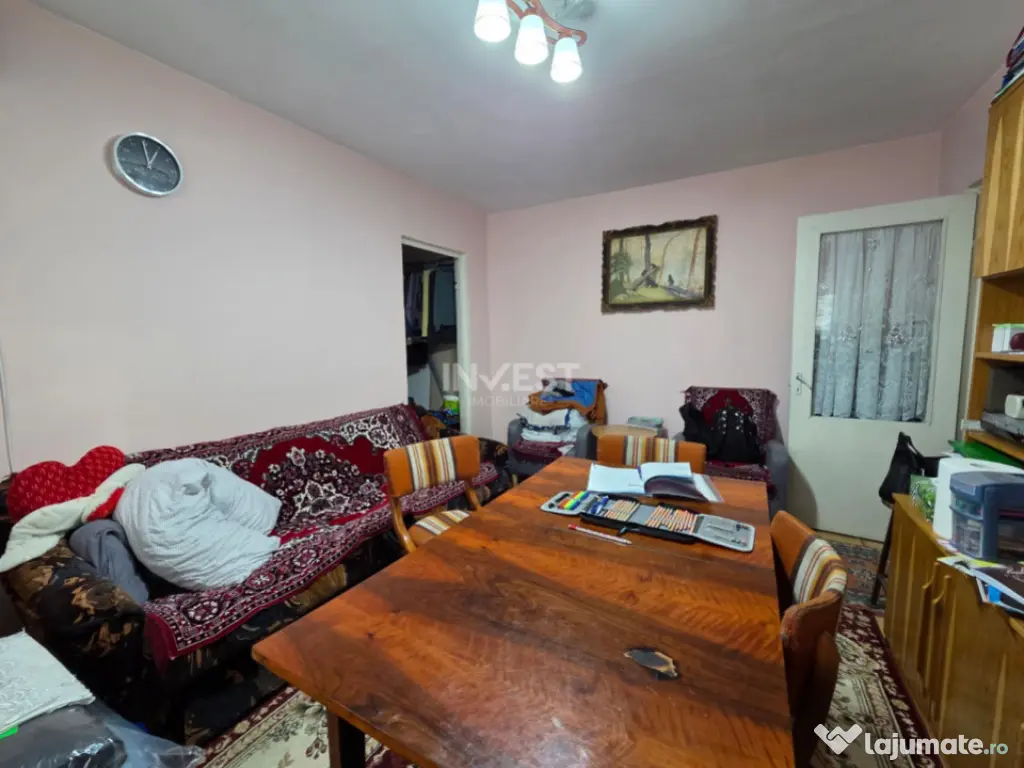 DE VANZARE-APARTAMENT 3 CAMERE-DACIA 