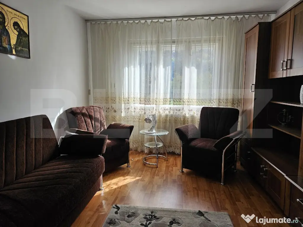 Casa spatioasa cu 4 camere, orasul Campeni