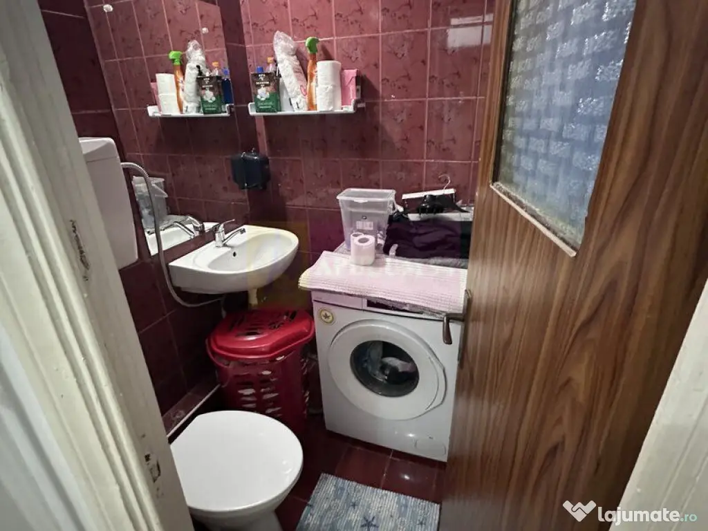 VAnzare apartament 3 camere Basarabia, aproape metrou Cos... 