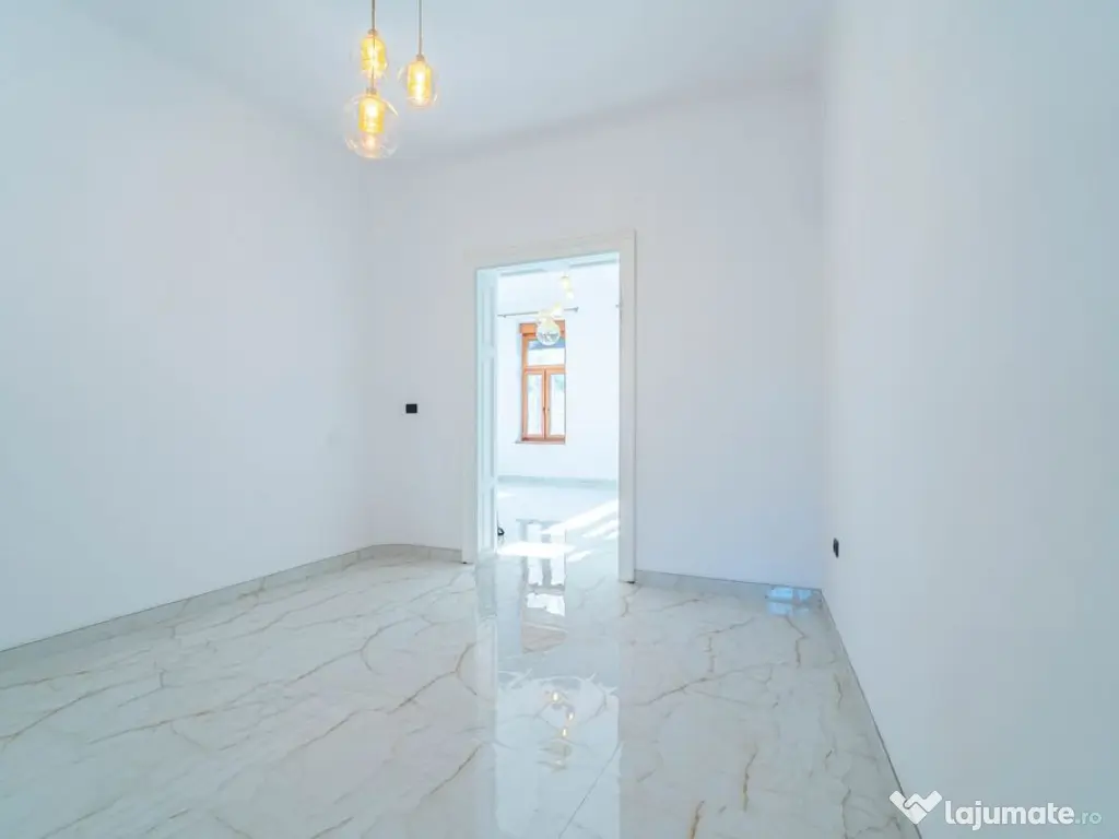 Apartament 2 camere parter înalt, amenajat complet.