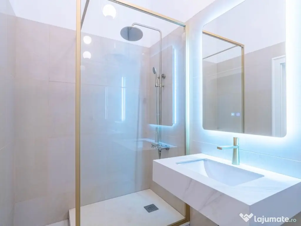 Apartament 2 camere parter înalt, amenajat complet.