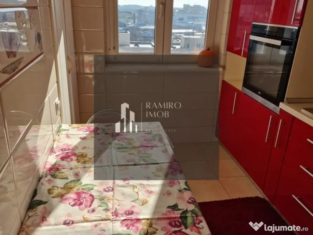 Apartamnet 3 camere 74 mp 1981/ DECOMANDAT / VICTORIEI 