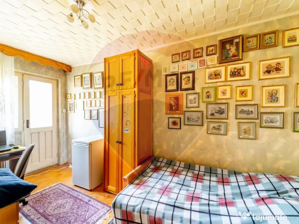 Apartament cu 3 camere in zona Grădiște 