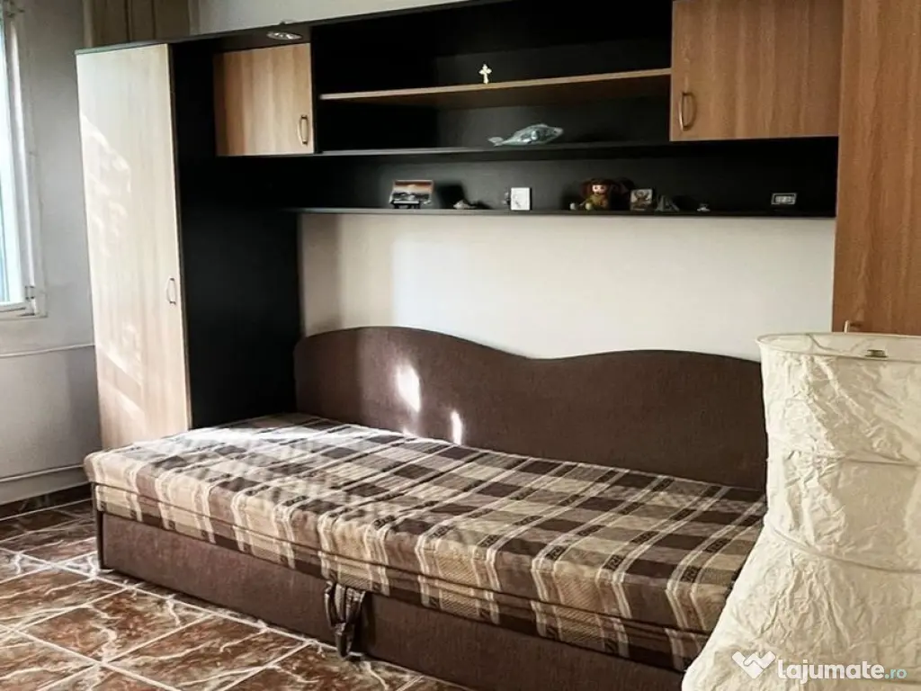 Apartament 3 camere decomandat Brancoveanu 