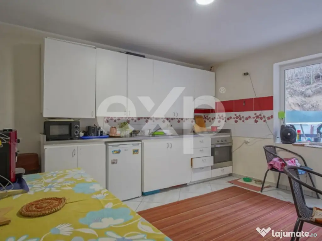 Casă individuală la 4 km de Brașov | 730 mp teren - P+E+M