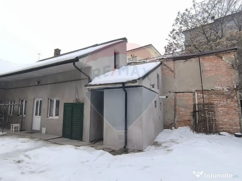 Casă de inchiriat centru 