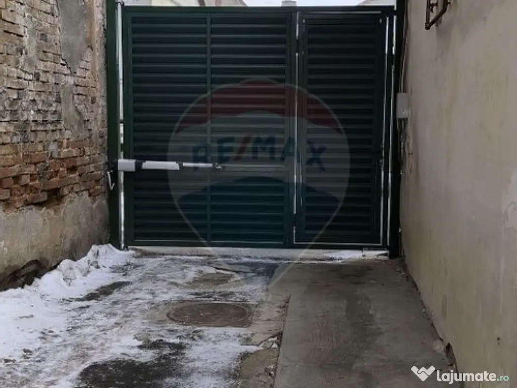 Casă de inchiriat centru 