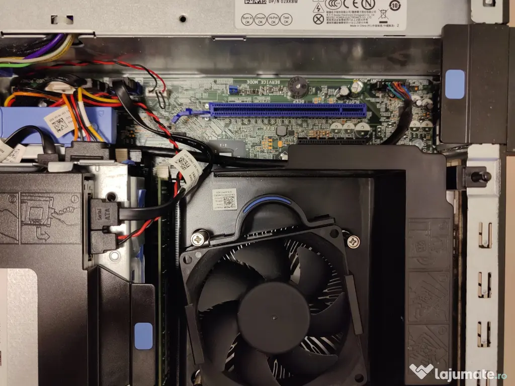 Dell Optiplex 7020 SFF + Monitor + Tastatura si mouse Dell 